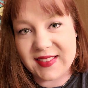 Meet your Posher, Mandy